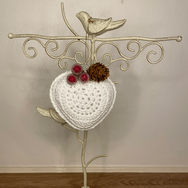 Crochet heart bauble