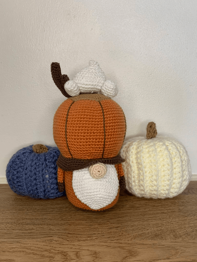 Pumpkin spice gonk